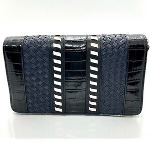 Hanna Leather Shoulder Purse Bag Navy Woven Embossed Crocodile Snake Print